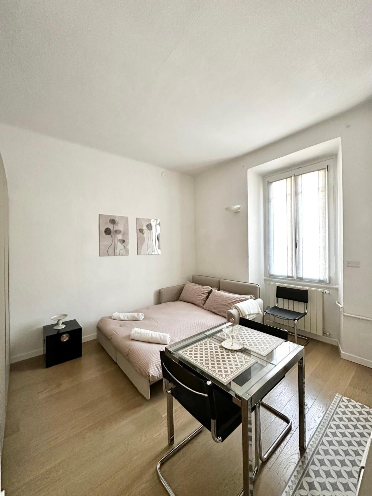 Dimora 6 Appartement Como Buitenkant foto